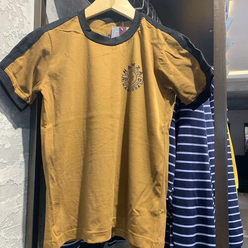Short Sleeves Tees - LIght Brown