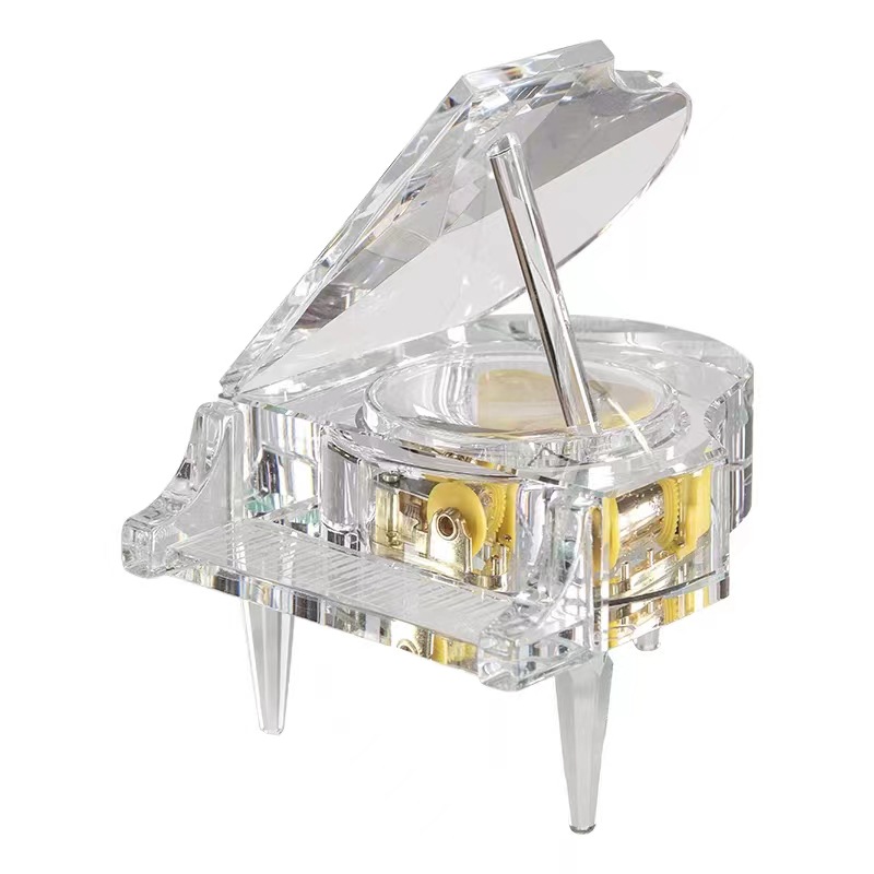 HILTON DECORATIVE ORNAMENT '24